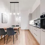 One Bedroom Apartment At Sokolovska